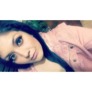 Meet your Posher, Janet